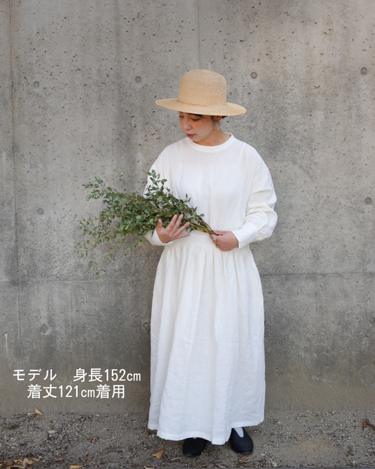 アーミッシュワンピース（White）着丈121㎝