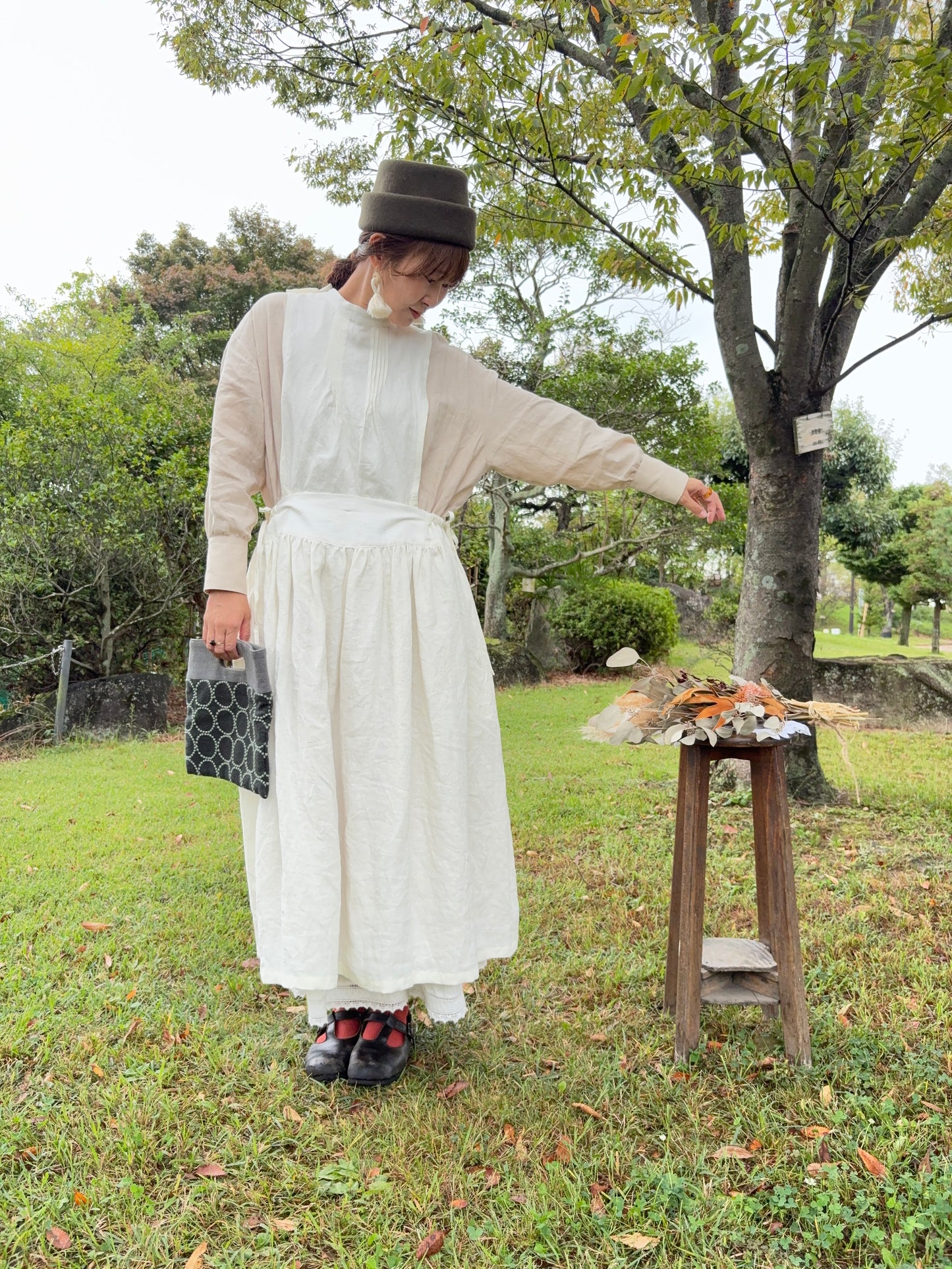 【予約】新色＊Dear apron dress（白）