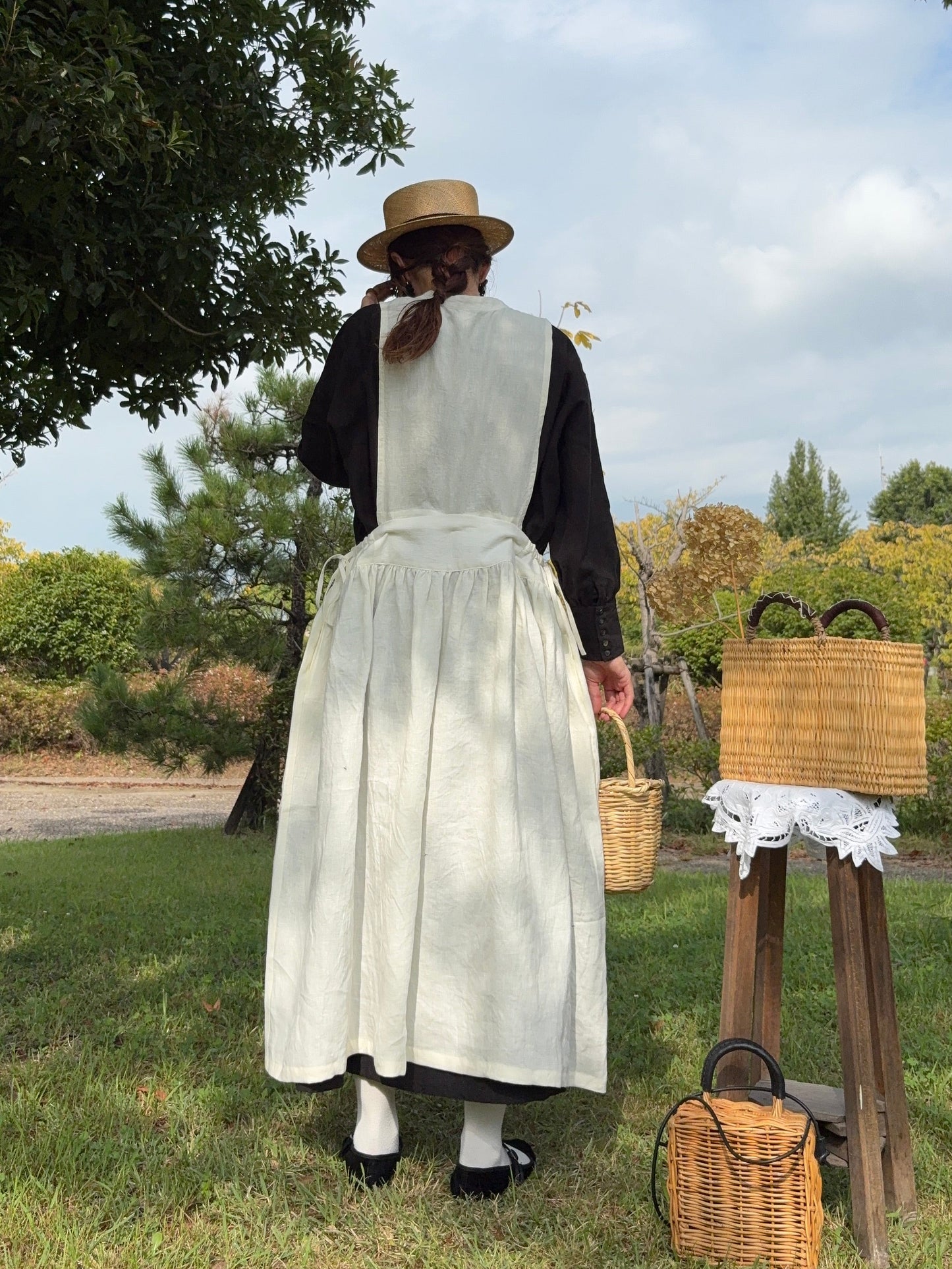 【予約】新色＊Dear apron dress（白）